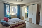 Großzügiges Wohnen für zwei Generationen: Poolbereich mit Poolbar & barrierefreiem EG - Zweifamilienhaus Katzweiler | Angebot:27131010