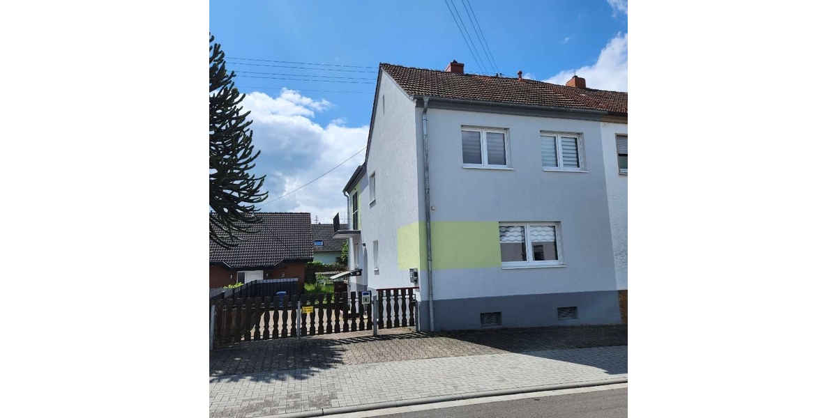 Straßenansicht