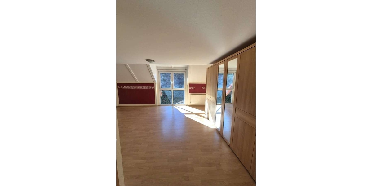 Schlafzimmer 2 2 OG