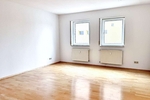 Lichtdurchflutete 2-Zimmer-Wohnung mit Balkon & Stellplatz in Kallstadt–Eigennutzung oder Vermietung - Erdgeschoßwohnung Kallstadt | Angebot:27091559