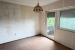 Potenzialstarkes Sanierungsobjekt: Freistehendes Ein- oder Zweifamilienhaus in Waldfischbach - Zweifamilienhaus Waldfischbach-Burgalben Rheinland-Pfalz | Angebot:27103932