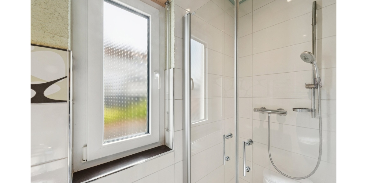 Badezimmer EG