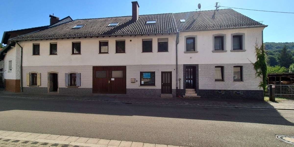 Straßenansicht