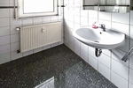 Lichtdurchflutete 2-Zimmer-Wohnung mit Balkon & Stellplatz in Kallstadt–Eigennutzung oder Vermietung - Erdgeschoßwohnung Kallstadt | Angebot:27091559